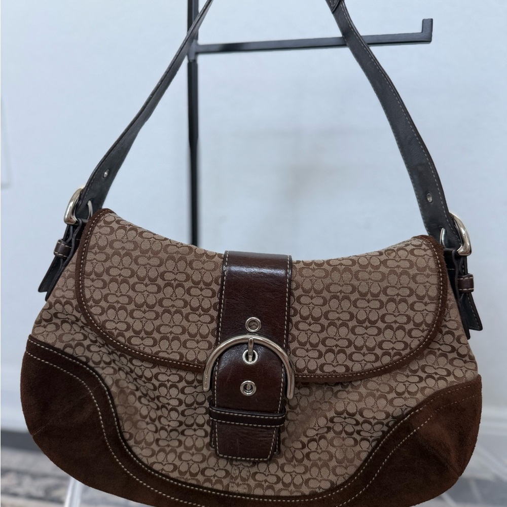 Vintage Y2K Coach Soho Flap Signature Shoulder Bag